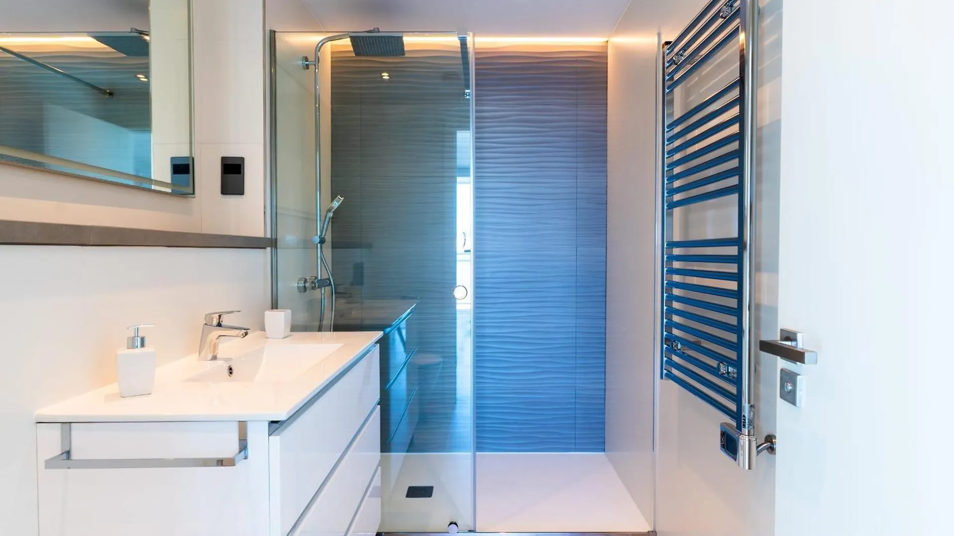 Apartment Marina Club Luxury-Hosted By Sweetstay Gibraltar Gibraltar