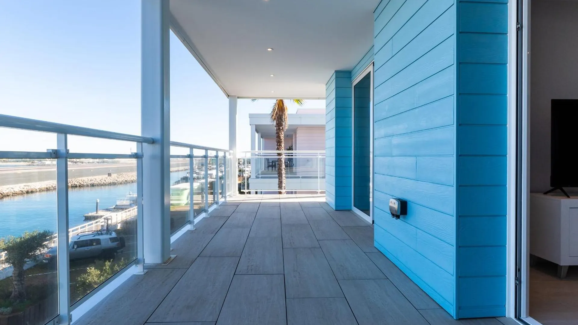Marina Club Luxury-Hosted By Sweetstay Gibraltar Gibraltar